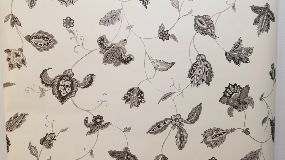 9 rolls Floral Vine Wallpaper Wallquest C Est La Vie MR81500 - Image 3 of 4