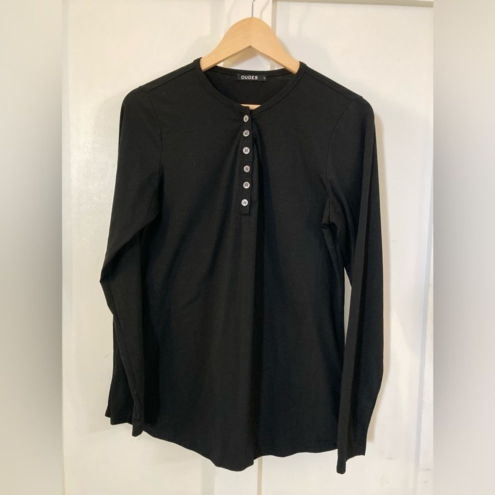 Ouges black quarter button up long sleeve popover… - image 1