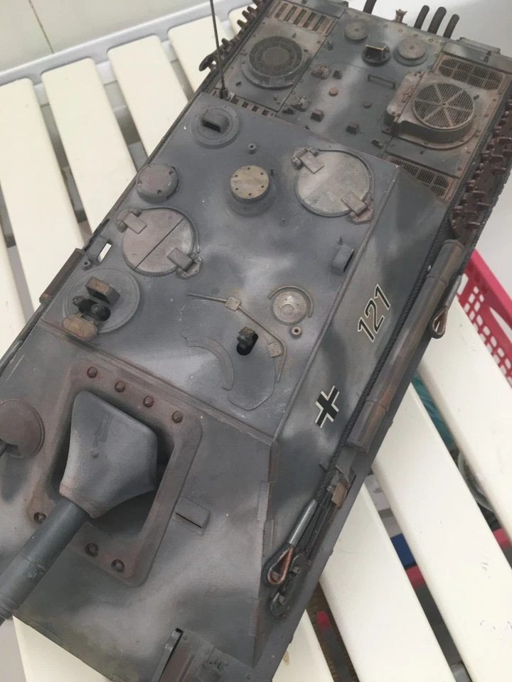 TAMIYA 16 SCALE   GERMAN JAGDPANTHER FULL OPTION PACK METAL TRACKS  RARE - Image 2 of 4