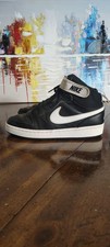 Nike Court Borough Mid 2 Shoes Youth Size 7Y Black White Mid Top Sneakers