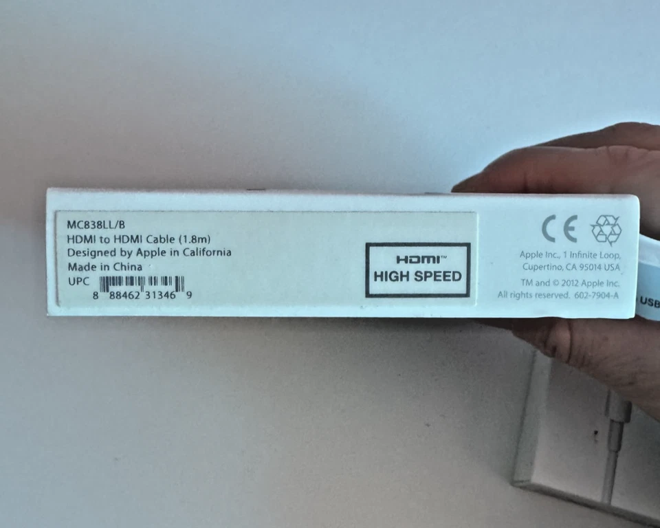 NEW Bundle OEM Apple Cables - HMDI + Lightning USB + Lightnight USB-C FAST SHIP - Image 2 of 4