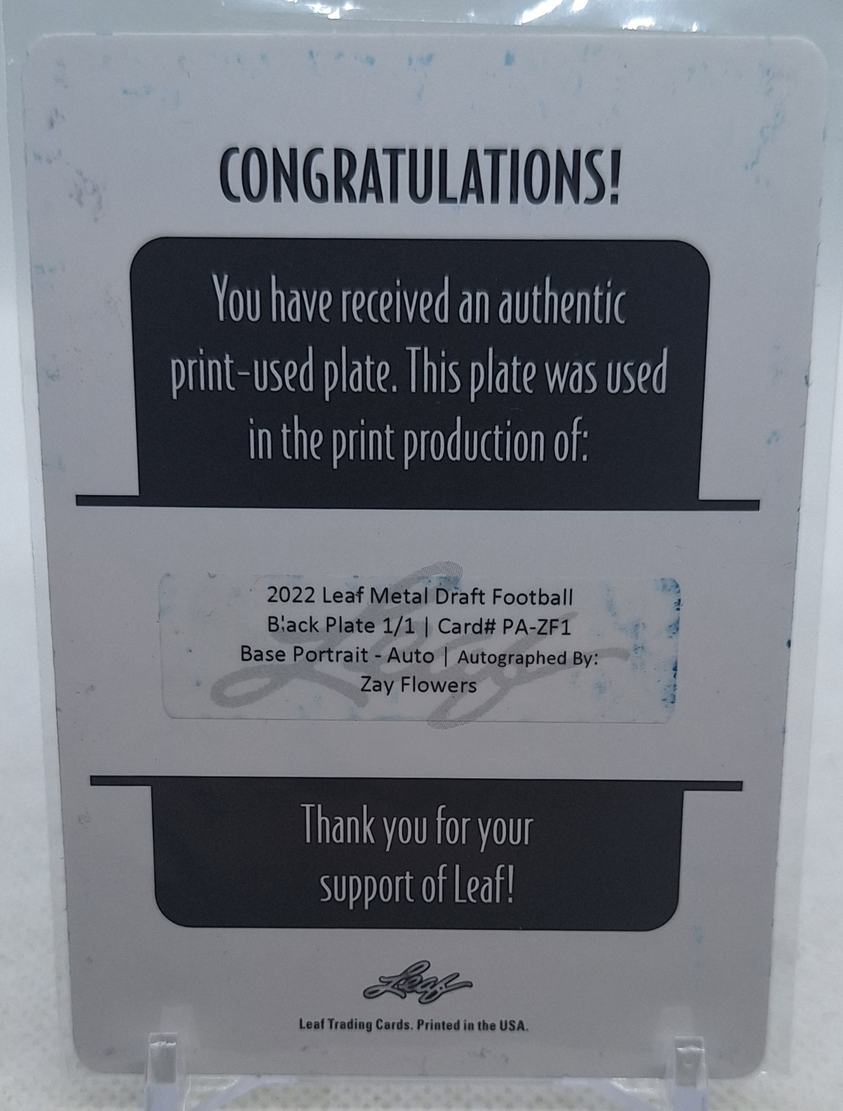 ZAY FLOWERS 2022 LEAF METAL DRAFT FOOTBALL BLACK PLATE BASE PORTRAIT #1/1 AUTO view 3