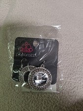 PAPARAZZI SILVER EARRINGS