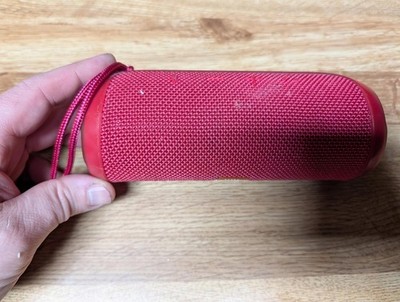 JBL FLIP 3 Portable Red Bluetooth Speaker TESTED HOLDS GOOD CHARGE!