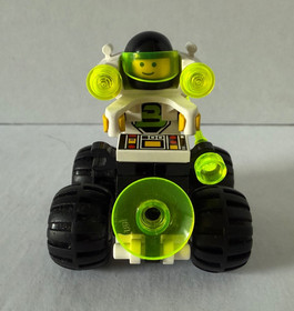 Vintage (1991) Lego Blacktron II GRID TREKKOR #6812w/Jetpack - 100% COMPLETE