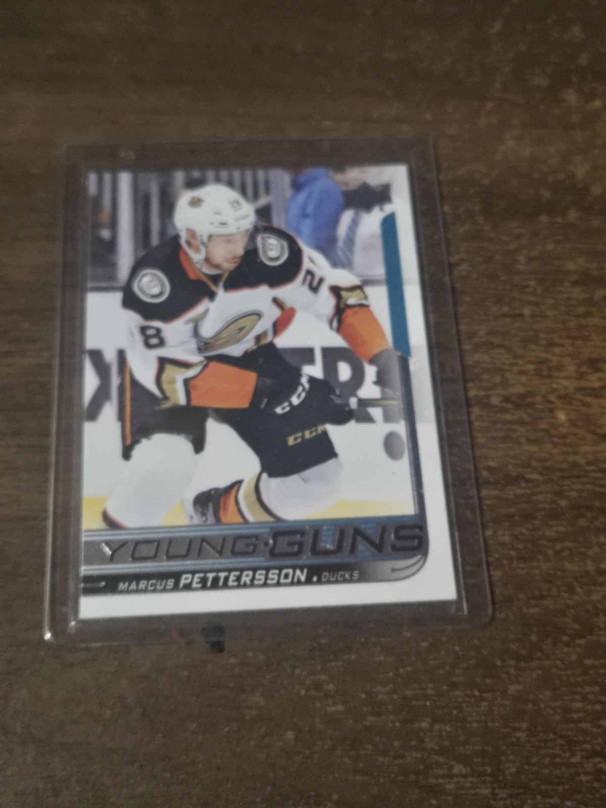 2018-19 Upper Deck - Young Guns Marcus Pettersson #229 (RC)