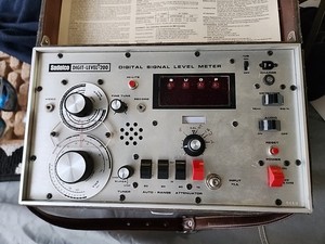 Sadelco Digit-level 200 Signal Level Meter Digital Vintage