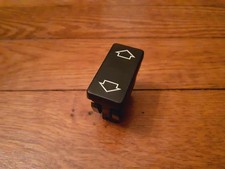 Lève vitre Peugeot 106