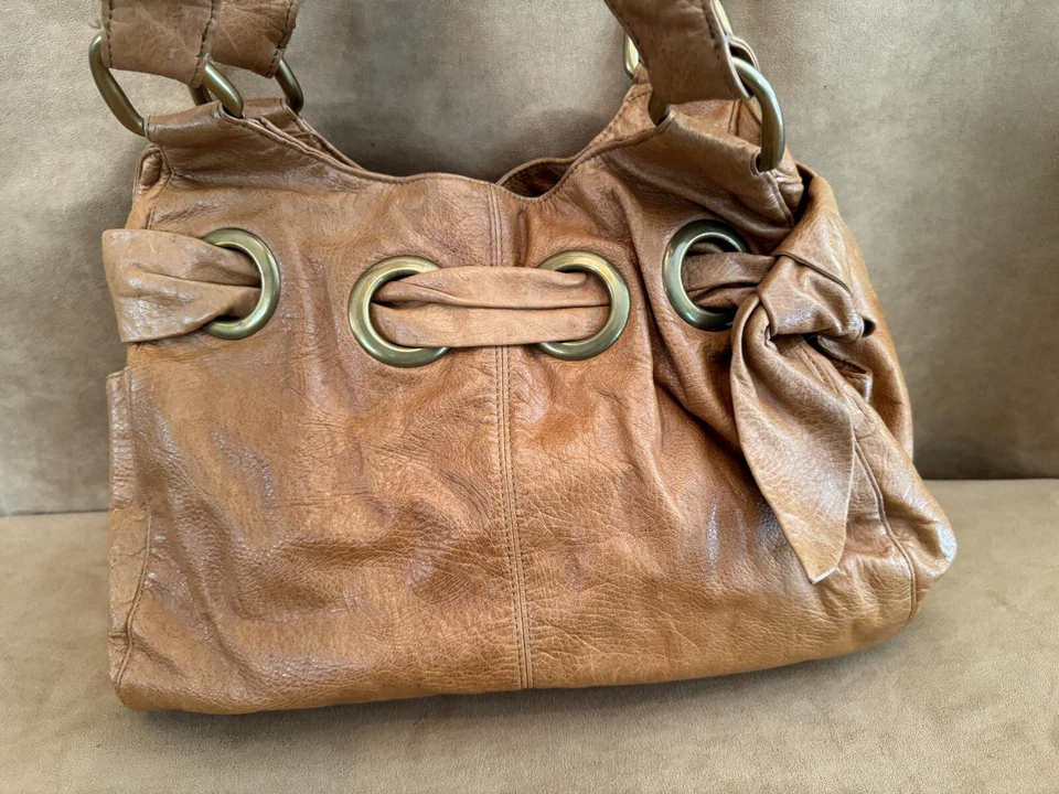 KOOBA Leather Amber shoulder bag Bow purse hobo cinch eyelet with dust bag brown - Image 3 of 4