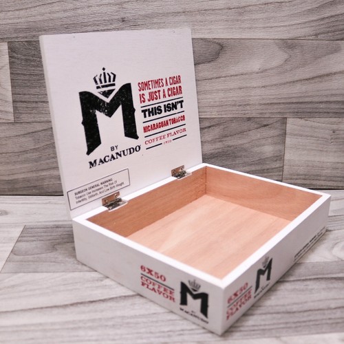 Caja de cigarros de madera vacía con sabor a café Macanudo Toro 6 x 50 8,5" x 6,75" x 2" - Imagen 6 de 11