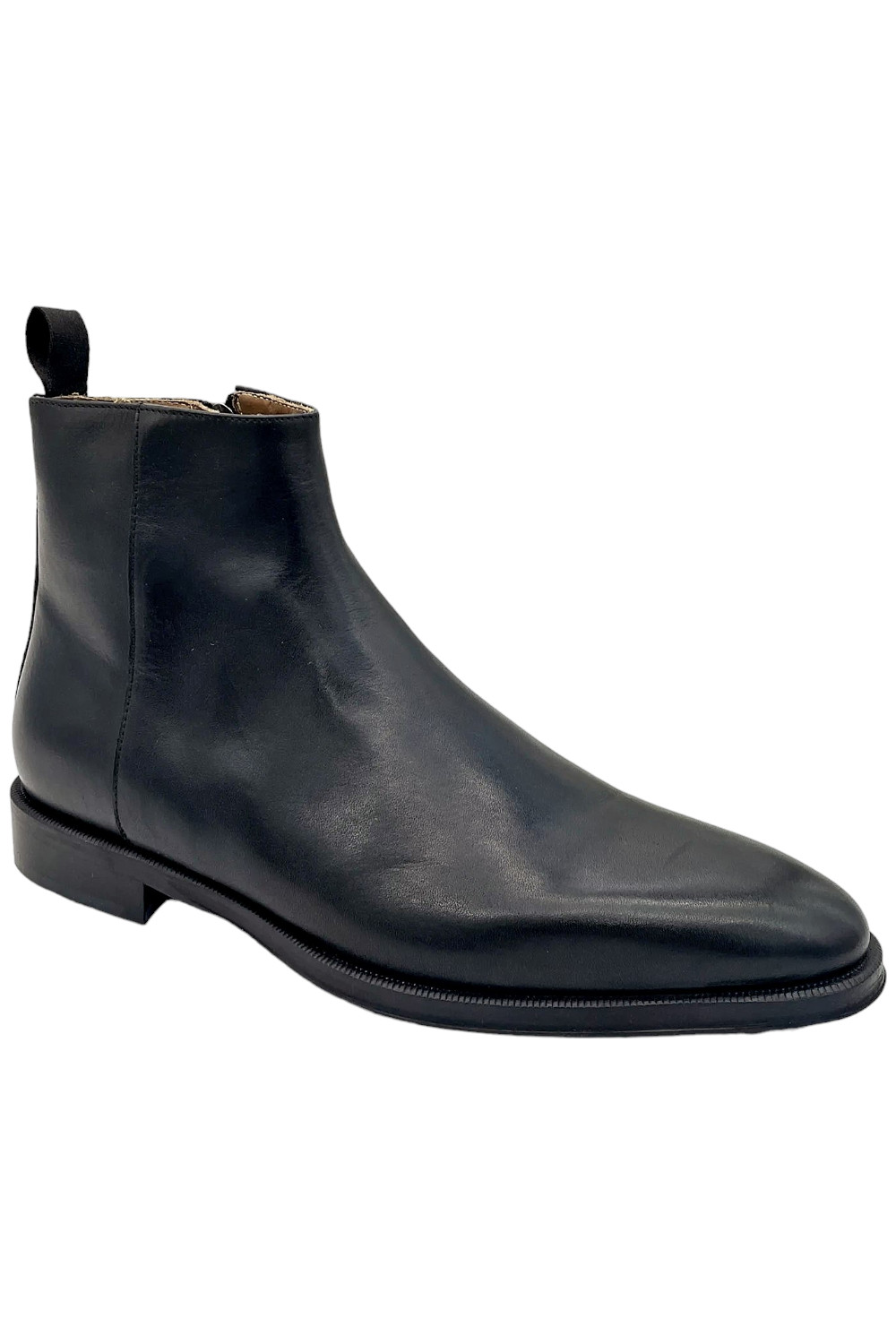 Мужские модельные ботинки Bruno Magli с застежкой-молнией сбоку черного цвета 52990₽