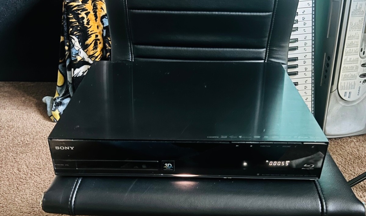 SONY BDV-HZ970W HBD 3D Blu-ray DVD Player Receiver w/EZW-RT10A
