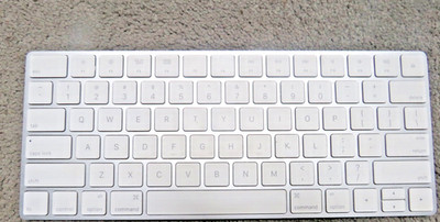 Apple Magic Keyboard - US English A1644 tested working | eBay