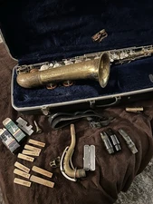 Vintage Buescher Saxophone Made In Elkhart With Hard Case 1920s-50s