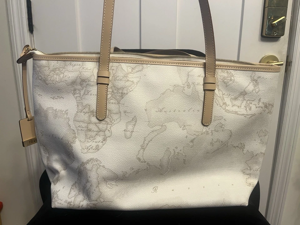 Bolso de Hombro Alviero Martini 1a Classe Grande Blanco PVC con Correa de Cuero Usado Foto 2 de 4