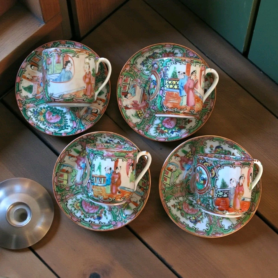 Set Of 4 Vintage Famille Rose Medallion Demitasse Cups & Saucers Red China Mark - Image 3 of 4