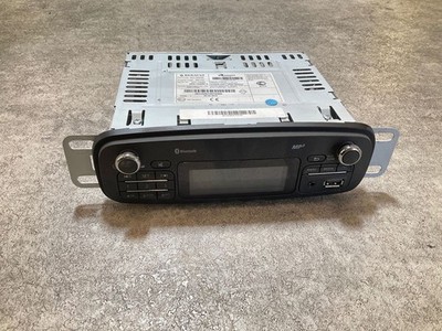 Renault Clio IV 2015 Radio CD-Player DVD-Player Navigation 281152874R SIG63210