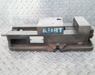 KURT D675 6'' Milling Machine Vise - See Description