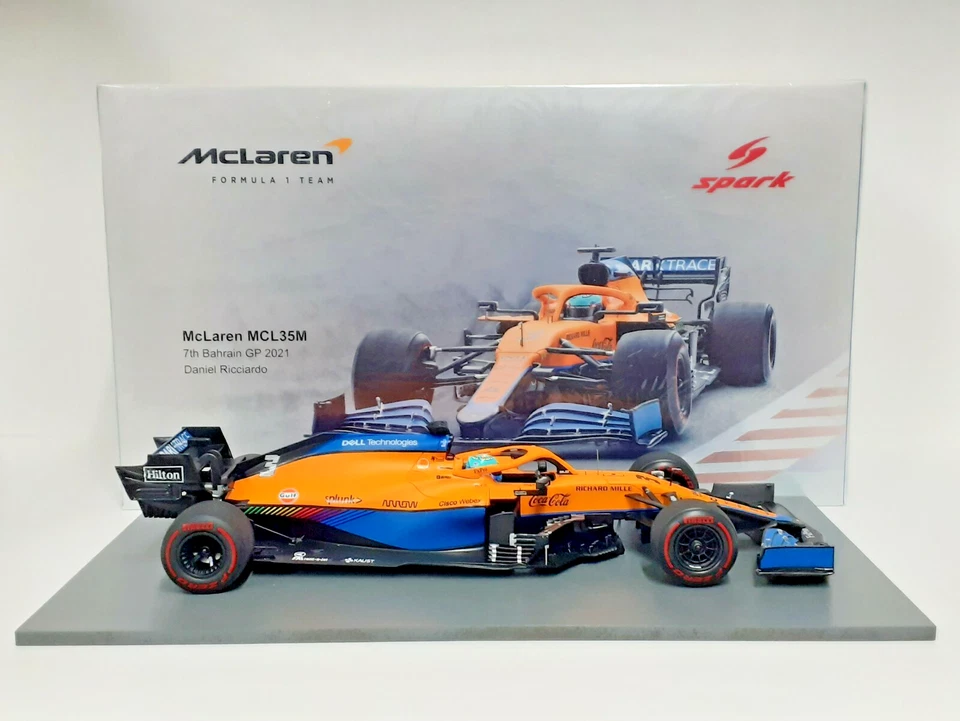 MODELLINO AUTO 1:18 SPARK F1 MCLAREN MCL35M RICCIARDO BAHRAIN GP 2021 MODELLISMO - Immagine 3 di 4