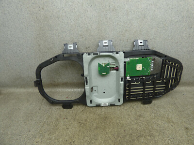 Antenne A2518202275 fuba 248Tkm Mercedes W164 ML 320 CDI 06.1633.042