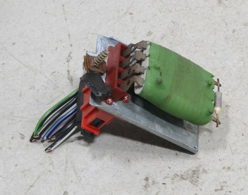 VW Passat 3BG Variant Bj 2001 Vor Widerstand Gebläse Motor Heizung #68536-B485