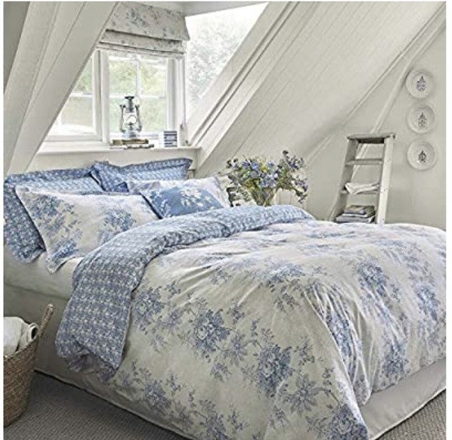 Cabbages and Roses London.Design In England King Duvet Cover Set! Brand