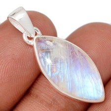 Natural Rainbow Moonstone - India 925 Sterling Silver Pendant Jewelry CP70320