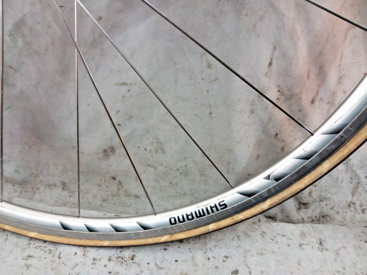 Shimano WH-R550 700c Road Bike Wheel Set Freehub 130/100 QR 20/16S