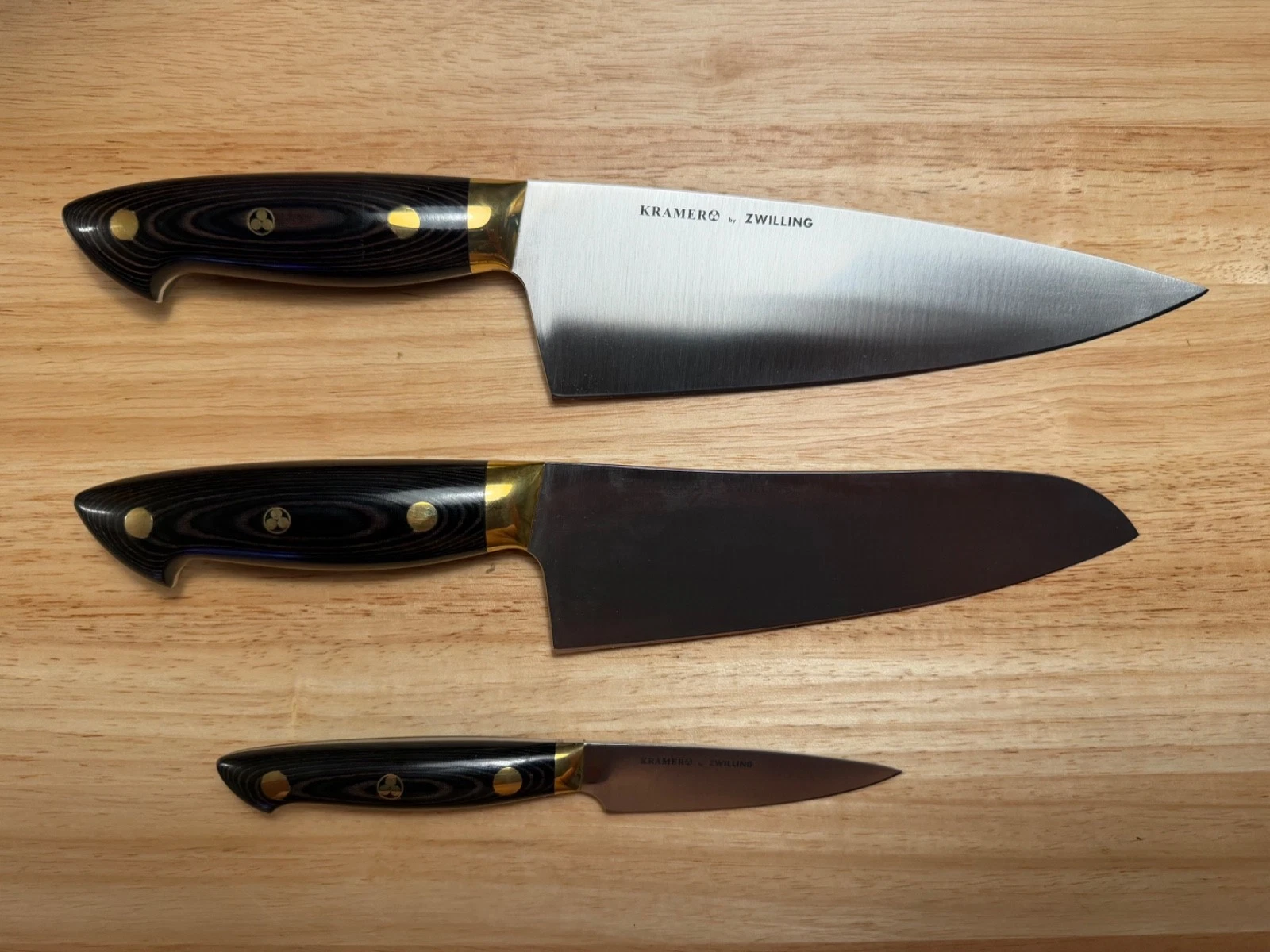 Zwilling Bob Kramer Carbon 2.0 3 Piece Knife Set Chef-Santoku-Paring
Opens in a new window or tab