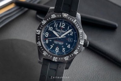 Breitling Colt Skyracer Breitlight Black Dial Quarz Herrenuhr Ref. X74320 