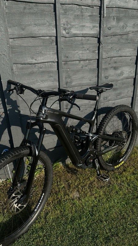 Cannondale full suspension mountain bike pedal assist