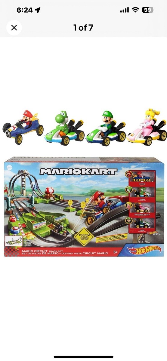Hot Wheels, Mario Kart Circuit Track Set Die-Cast Yoshi Princess