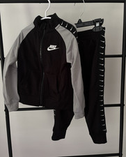 Nike Boys 2-Piece Tracksuit Set Full Zip Jacket Pants Black/Gray 2-3Y