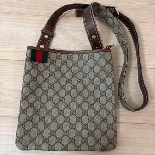 Gucci Brown GG Shoulder Bag Elegant Leather Purse