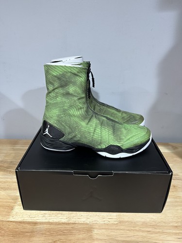 Size 10.5 - Jordan 28 Color Pack - Green Camo 2013 W/Original Box and Dust Bags. - Picture 5 of 5
