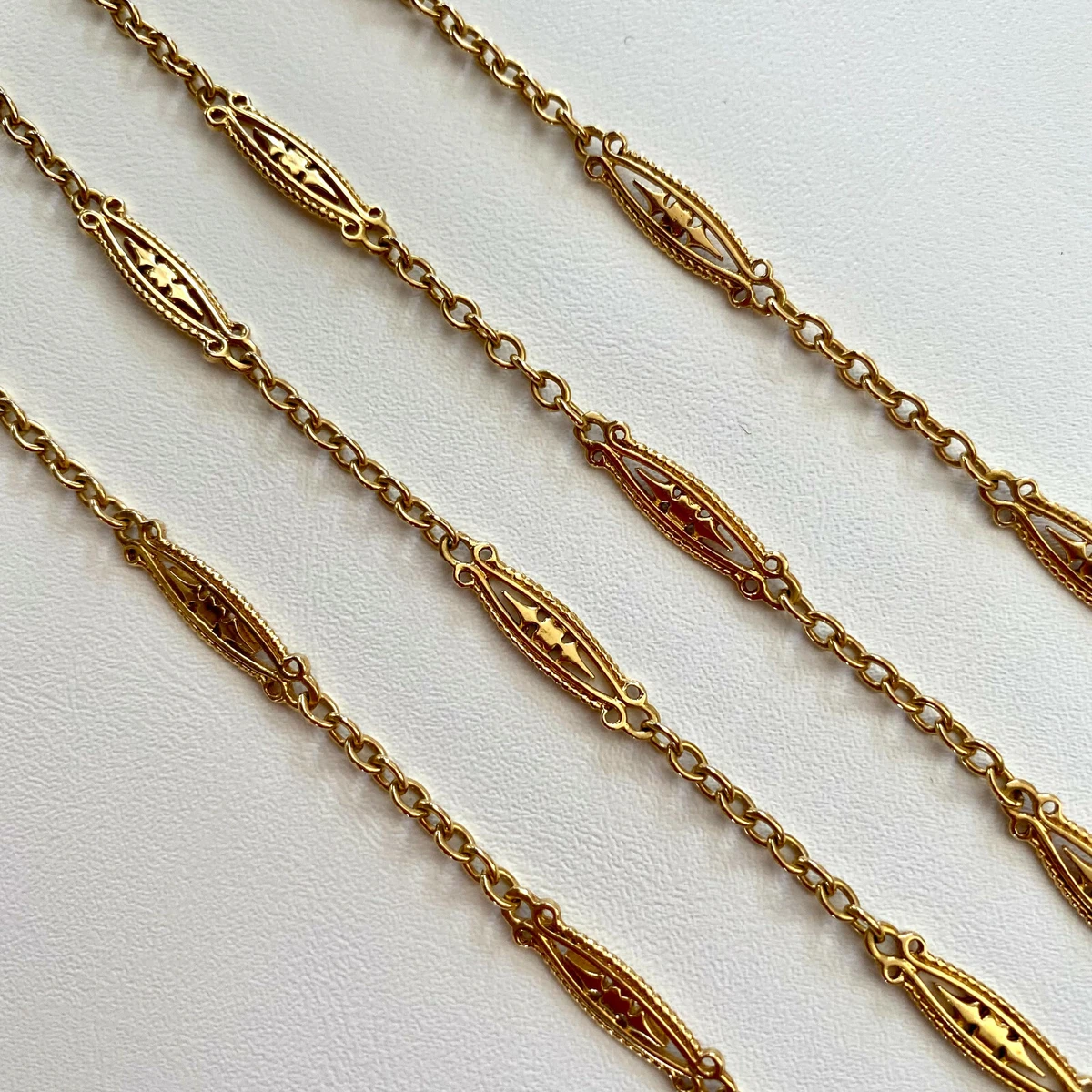 18K Art Deco Gold Chain 25 inch French circa 1920 Chaine Or 63