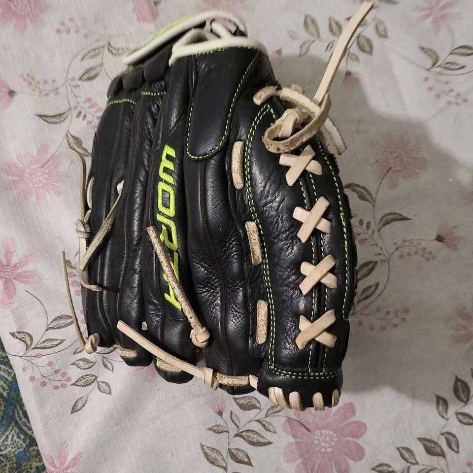 VALE LA PENA SO1250 Apagado 12.5" Derecha Receptor Lanzamiento Rápido Softbol Guante Serie Keilani Foto 4 de 4