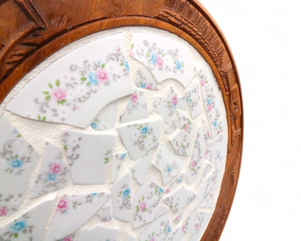LOTE 3 placas de cargador decorativas florales de madera tallada de mosaico de China roto de colección Foto 3 de 4