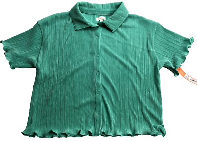Colsie Woman Shirt Crop Top Button Stretch Thin Green Mint Size Medium New tag