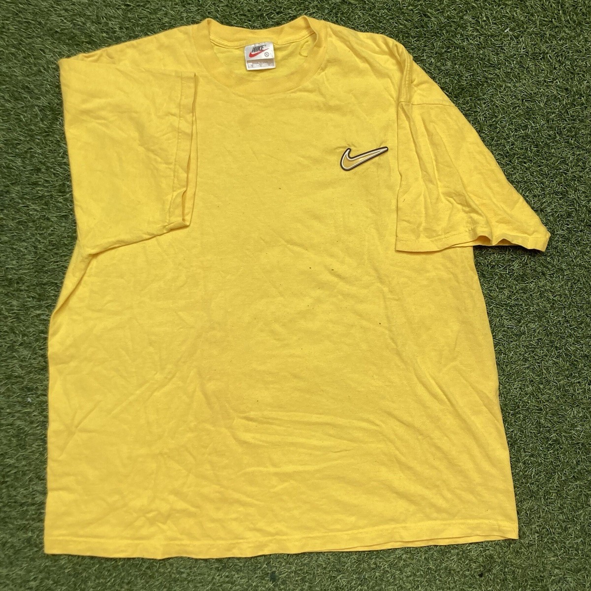 Nike Shirt XLarge Vintage 90s 00s Rubber Swoosh Chest Logo USA Athletic Tee
