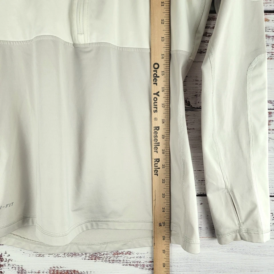 NIKE Mujer Talla M Mediana Escudo Hipercálido Medio 1/2 Cremallera Manga Larga 485728-072 Foto 2 de 4