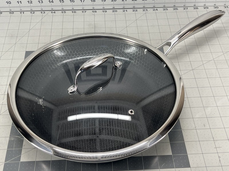 HexClad Hybrid Nonstick 12" Frying Pan with Lid - Used!!!