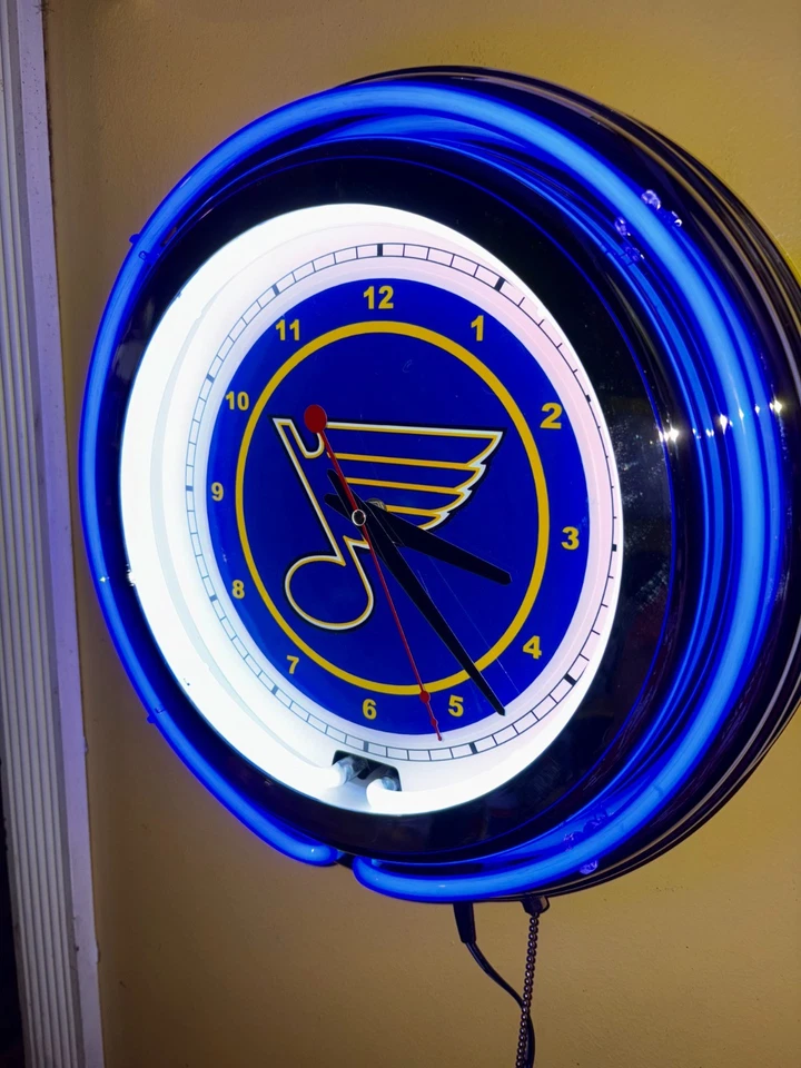 St. Louis Blues Hockey Bar Man Cave Retro Neon Adverting Clock Sign - Image 3 of 4
