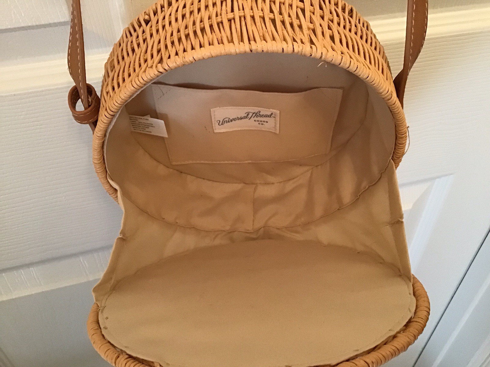 Universal Thread Round Crossbody Round Basket Pur… - image 3