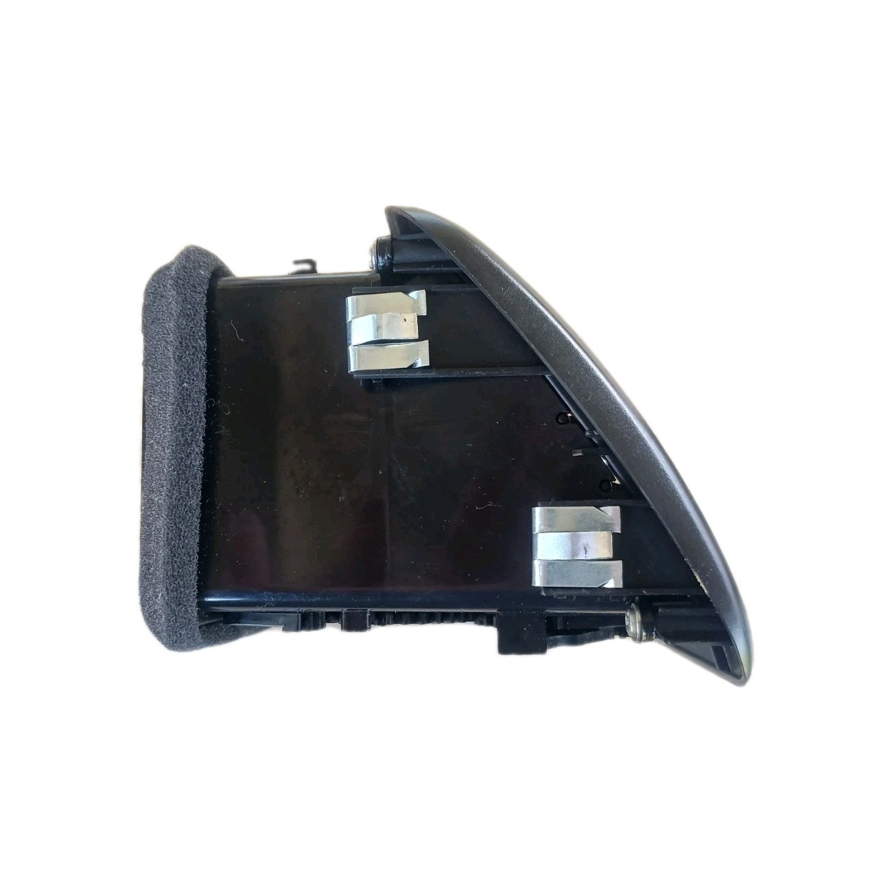 🥊 04-18 Maserati GranTurismo M145 Rear Center Console AC A/C Air Vent OEM