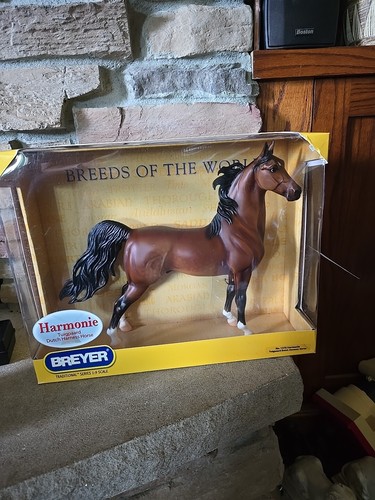 Breyer Cavallo Razze Del Mondo Harmonie  - Foto 1 di 9
