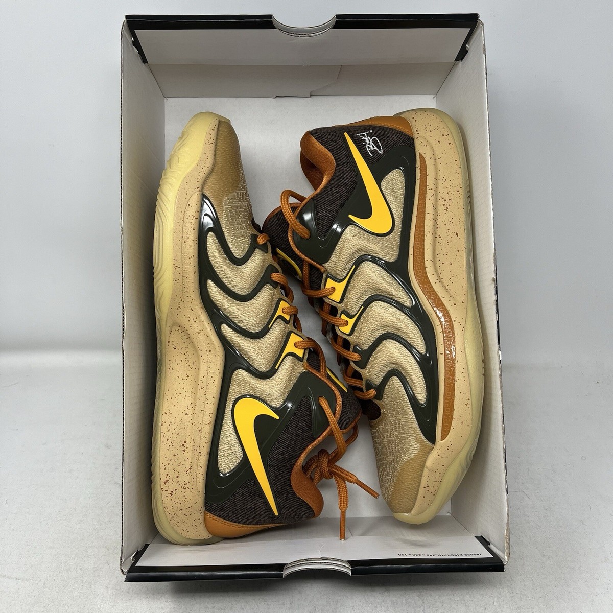 Nike KD 17 NRG x Bink Sesame University Gold Men's 10 HJ4464-200