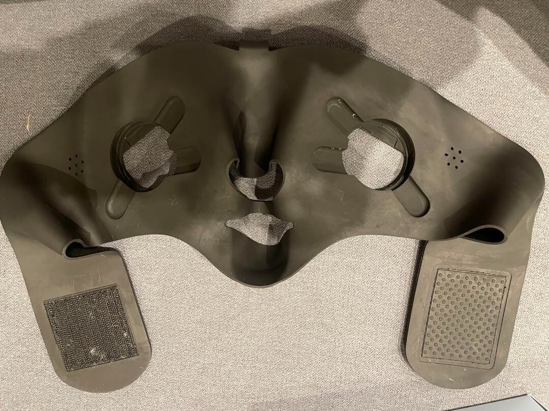 YA-MAN Medilift Plus EPM-18BB1 Wearable EMS Mask Facial Device