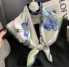 NEU Sehr schöner quadratischer Schal Iris in...
