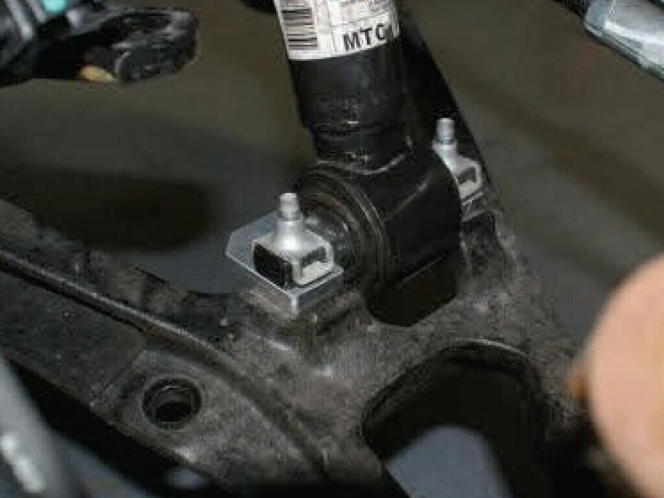 Escalade/Yukon/XL 1500 2007-2020 kit de elevación frontal de acero de 2" Foto 2 de 2